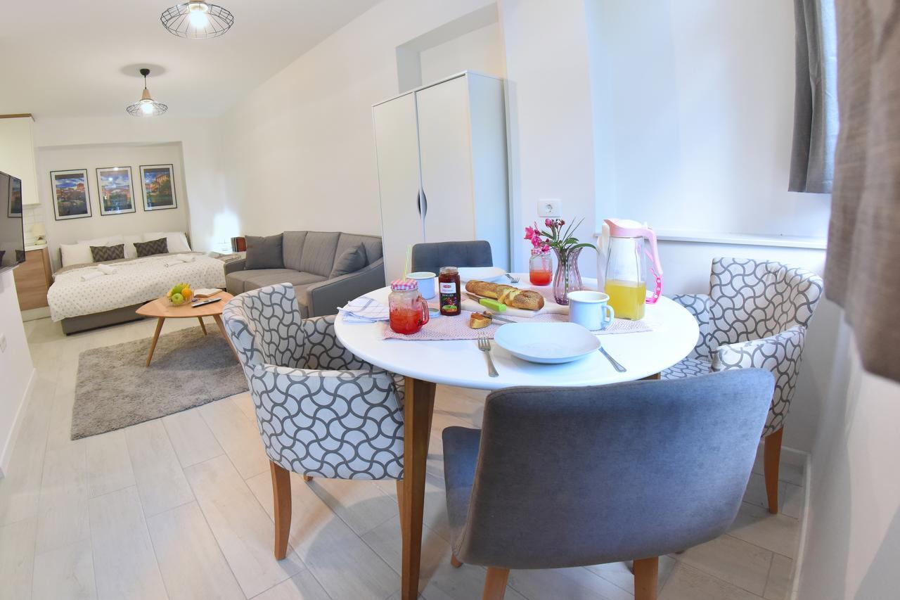 Apartments Valentina - Free Parking Mostar Exteriör bild